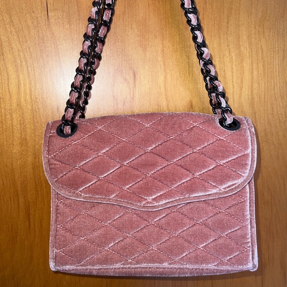 Rebecca Minkoff Quilted Blush Velvet Purse Chain Link Strap - Picture 4 of 7